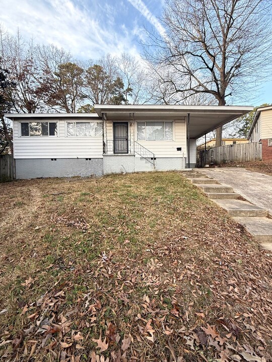 40 Purdue Cir in Little Rock, AR - Building Photo