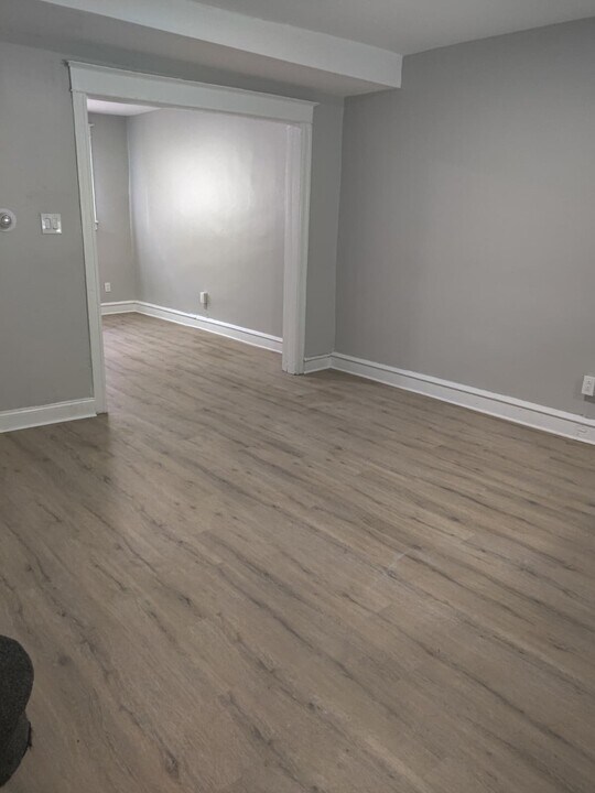 1530 S Corlies St in Philadelphia, PA - Building Photo