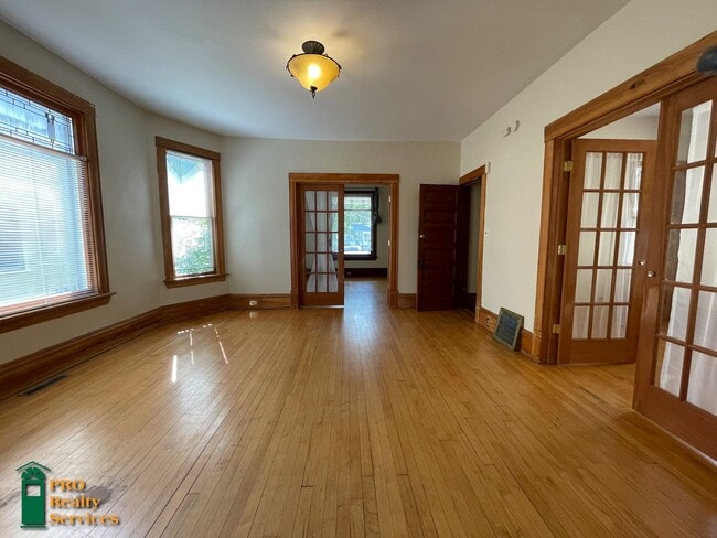 property at 2005 NE Taylor St