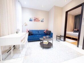 5 W 101st St, Unit SI ID1031976P in New York, NY - Building Photo - Building Photo