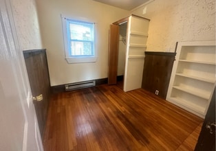 543 Broadway, Unit 2 in Somerville, MA - Building Photo - Building Photo