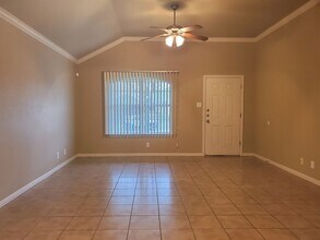 1306 Powder River Dr, Unit Unit B in Killeen, TX - Foto de edificio - Building Photo