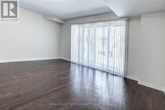104 Glenngarry Cres in Vaughan, ON - Building Photo - Building Photo