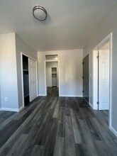 93-38 43rd Ave in Queens, NY - Foto de edificio - Building Photo