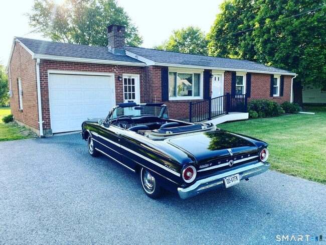 property at 148 Edgewood Dr