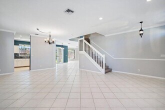 7650 Brunson Cir in Greenacres, FL - Building Photo - Building Photo