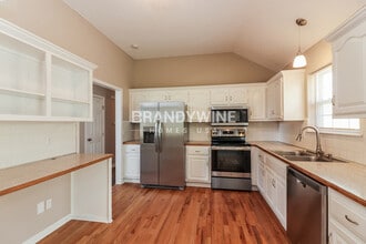 1205 Deena St in Pleasant Hill, MO - Building Photo - Building Photo