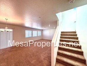 14173 Mustang Cir in Adelanto, CA - Building Photo - Building Photo