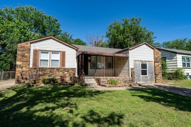 4366 N Garrison Pl in Tulsa, OK - Building Photo - Building Photo