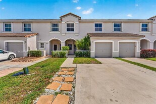 16889 SW 1st Manor in Pembroke Pines, FL - Building Photo