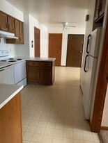 950 N Kelly St in Cadott, WI - Building Photo