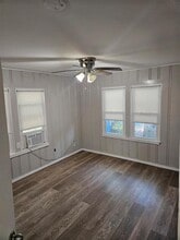 2311 Ave C in Nederland, TX - Building Photo - Building Photo