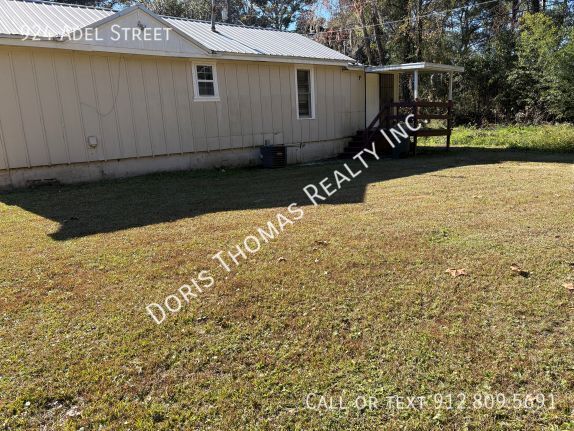 924 Adel St in Savannah, GA - Building Photo - Building Photo