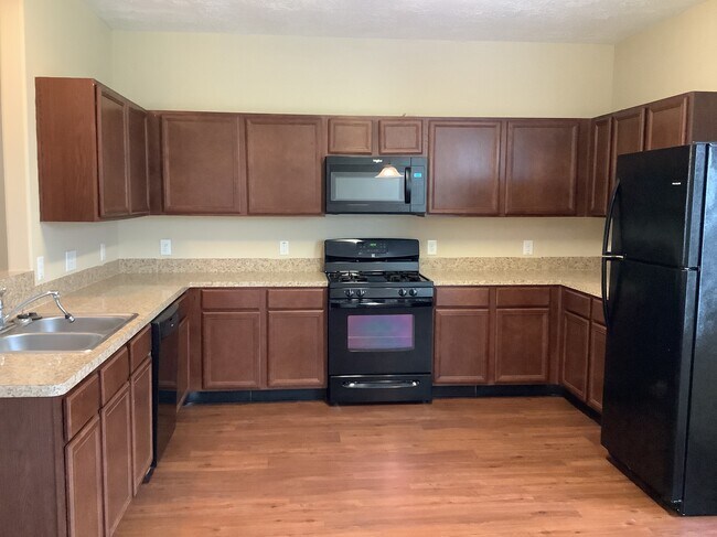 2207 Steep Pine Trl in Fresno, TX - Foto de edificio - Building Photo