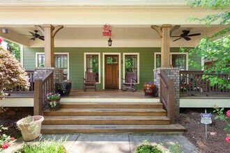 1385 Metropolitan Ave SE in Atlanta, GA - Building Photo - Building Photo