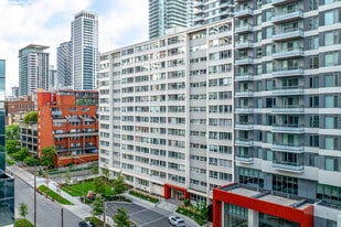 Dunfield and Holly Towers in Toronto, ON - Building Photo