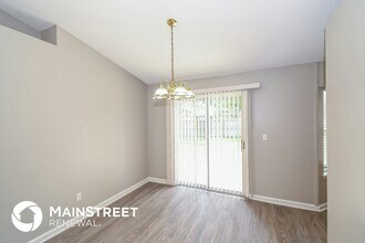 2428 Justin Rd E in Jacksonville, FL - Building Photo - Building Photo