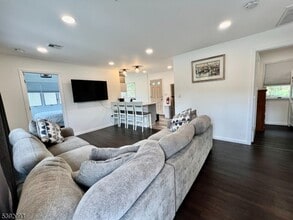 2 Hilltop Rd in Byram Township, NJ - Building Photo - Building Photo