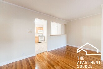 1528 N Harlem Ave in Oak Park, IL - Building Photo - Building Photo