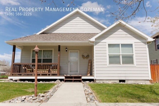 property at 460 Woodman Dr