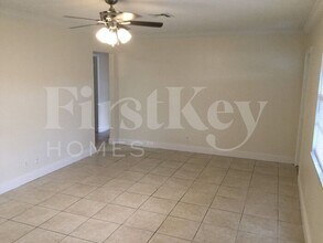 6856 Massachusetts Dr in Atlantis, FL - Building Photo - Building Photo