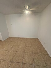 1480 NW 19th Ct in Fort Lauderdale, FL - Building Photo - Building Photo