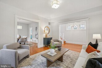 2439 Monroe St NE in Washington, DC - Building Photo - Building Photo