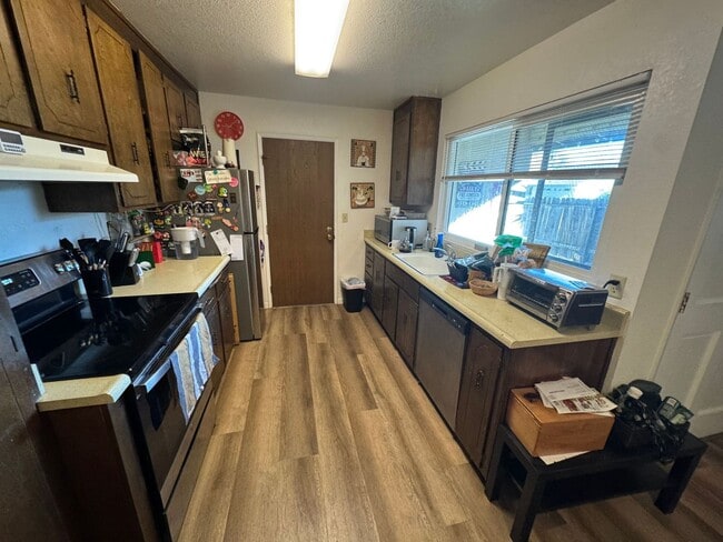 2712 Ottowa Ave in Davis, CA - Building Photo - Building Photo