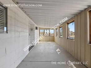 264 W Aliso Dr in Green Valley, AZ - Building Photo - Building Photo