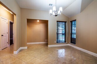 11639 Kirkmeadow Dr in Houston, TX - Building Photo - Building Photo
