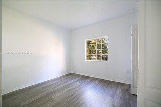 10270 SW 225th Ln in Cutler Bay, FL - Building Photo - Building Photo