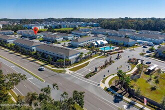 8378 Retrograde Rd in Jacksonville, FL - Building Photo - Building Photo