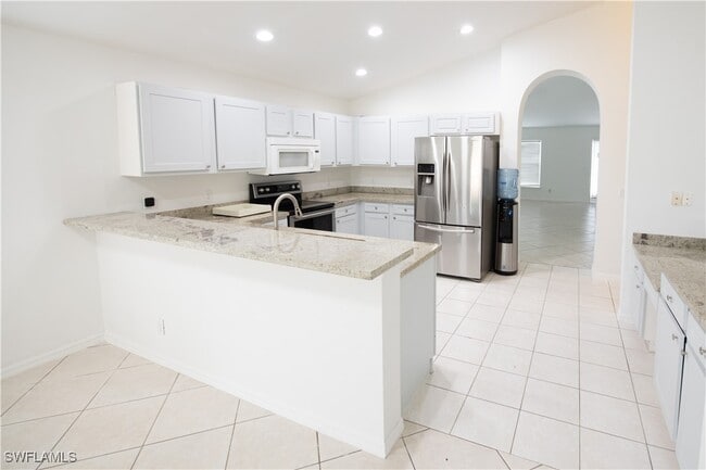 property at 81 Burnt Pine Dr
