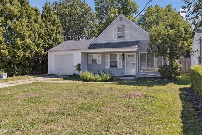 443 Fairway Blvd in Willowick, OH - Building Photo - Building Photo