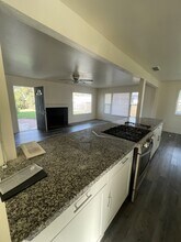 1215 Whyler Rd in Yuba City, CA - Building Photo - Building Photo