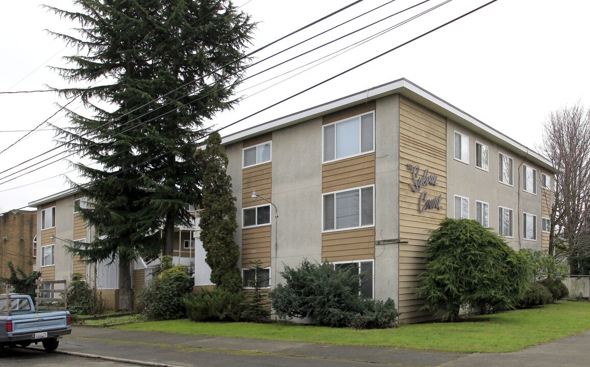 Sylvan Court in Seattle, WA - Building Photo