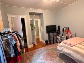 51 Park Dr, Unit 14 in Boston, MA - Building Photo - Building Photo