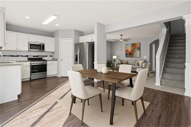 1332 Adcox Square in Stone Mountain, GA - Building Photo - Building Photo