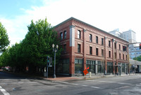 Biltmore Apartments in Portland, OR - Building Photo - Building Photo