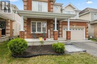 318 Wild Iris Ave in Ottawa, ON - Building Photo - Building Photo