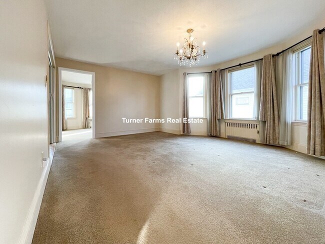 11 Bowdoin St, Unit 1