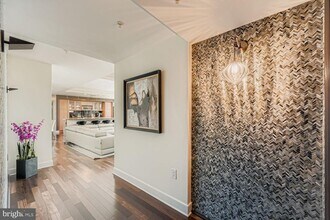 675 President St in Baltimore, MD - Foto de edificio - Building Photo