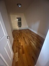 192 Fairview Ave in Jersey City, NJ - Building Photo - Building Photo