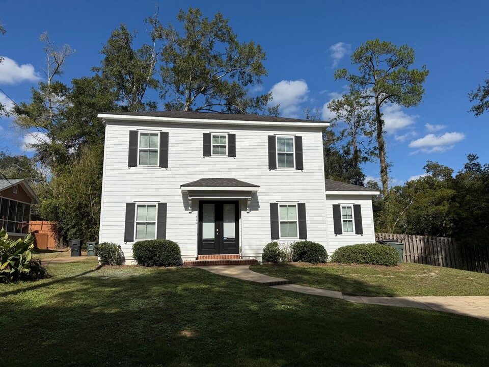 710 Truett Dr in Tallahassee, FL - Building Photo