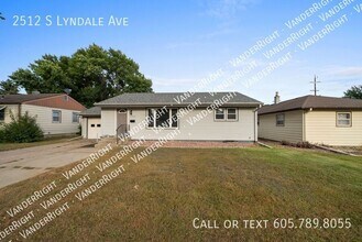 2512 S Lyndale Ave in Sioux Falls, SD - Building Photo - Building Photo