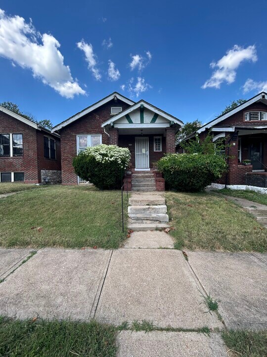 5431 Arlington Ave in St. Louis, MO - Building Photo