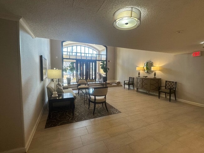 801 S Pitt St in Alexandria, VA - Building Photo - Building Photo