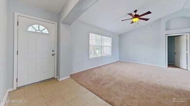 10310 Triple Crown Ave in Jacksonville, FL - Building Photo - Building Photo