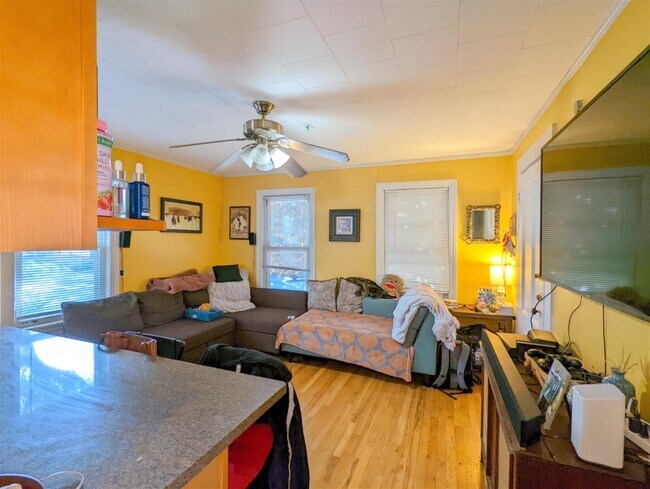 18 Union St in Cambridge, MA - Building Photo - Building Photo