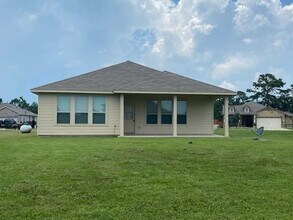 1435 Alice Dr in Beaumont, TX - Building Photo - Building Photo